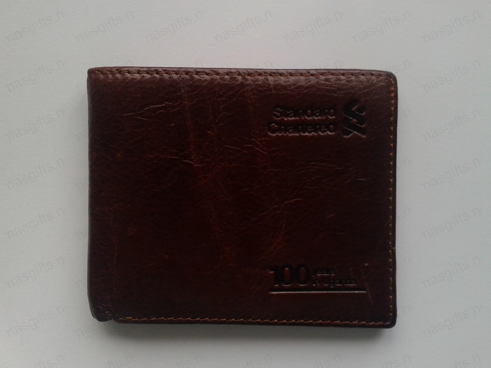 Cartera de piel de Standard Chartered, vista alternativa