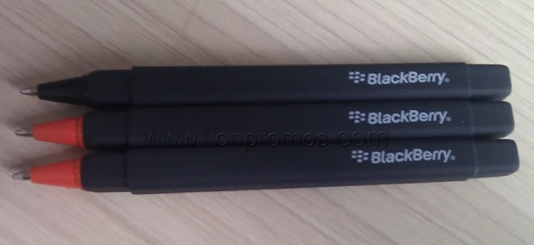 /images/clients/products/telecom/blackberry/blackberry Charging Pad