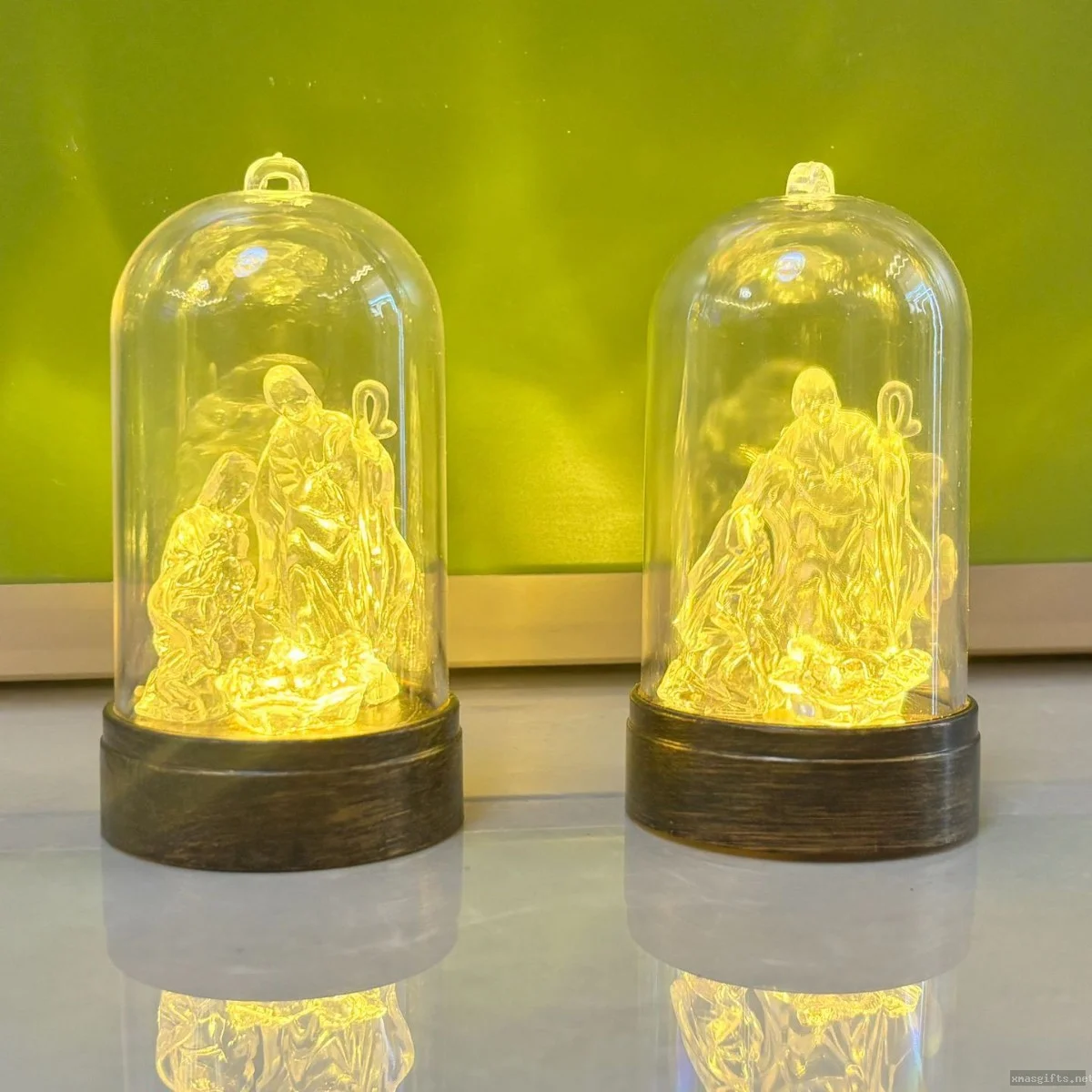11cm LED Lit Acrylic Dome Nativity‑Scene Ornament, Holy‑Family Bell Jar Christmas Tabletop Decor