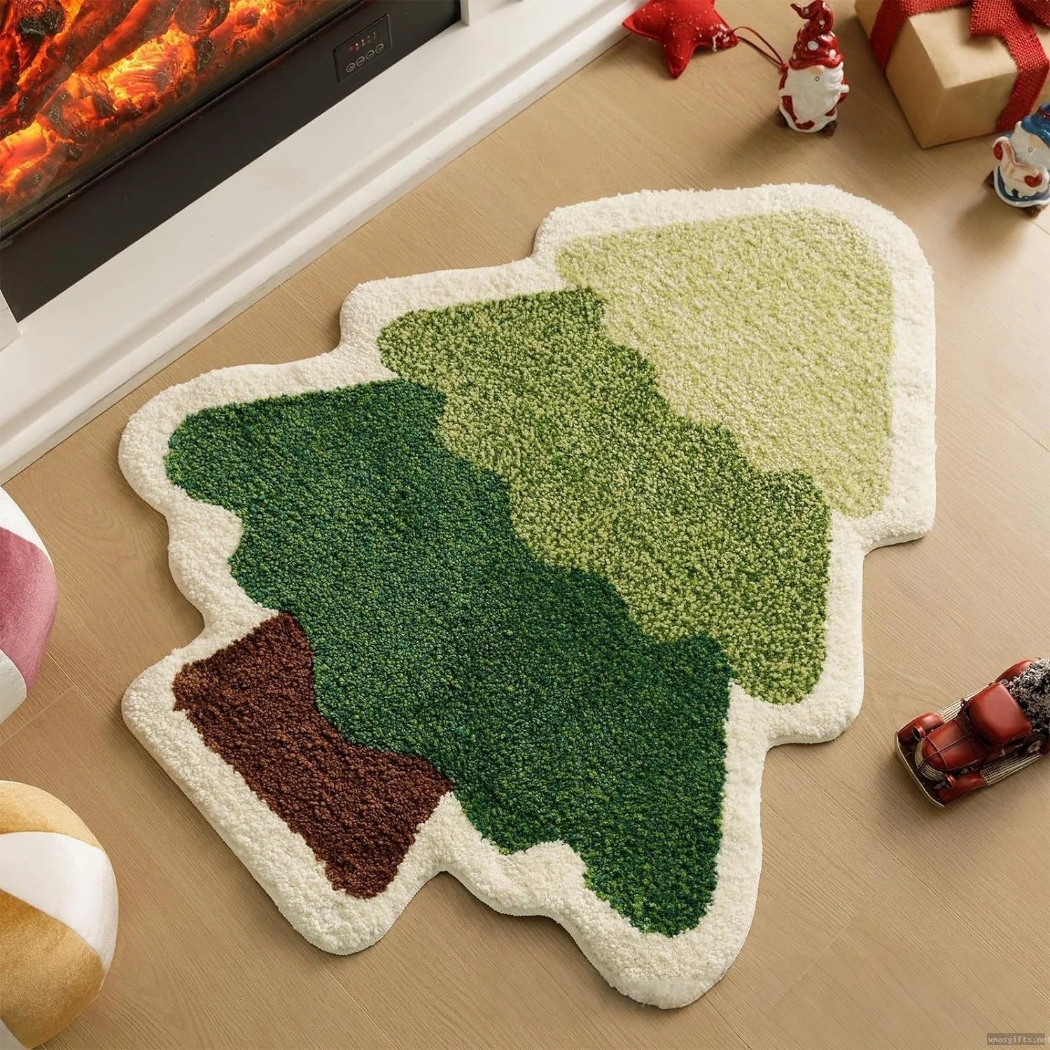 Farmhouse Style Simple Christmas Tree Pattern Carpet Non Toxic Kid Safe Floor Rug Bedroom Holiday Vibe
