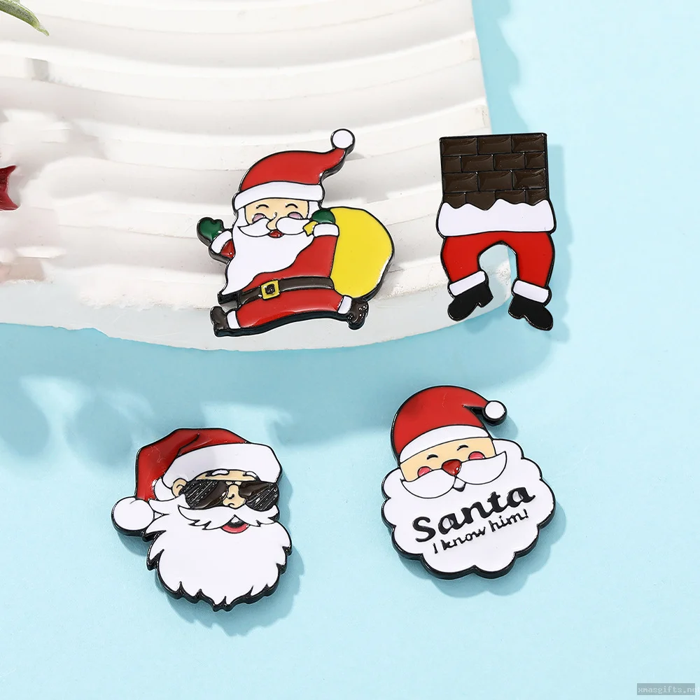 Magnetic Back Santa Claus Metal Lapel Pins Festive Non-Prick Brooch Jewelry
