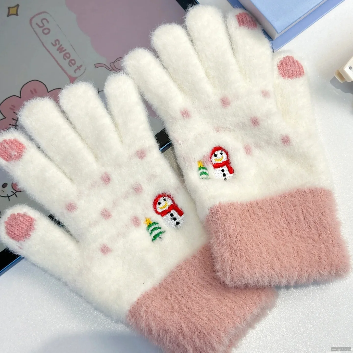 Warme Winterstrick-Handschuhe mit niedlichem Weihnachtsmotiv – gemütliche, kuschelige Handschuhe als Geschenk für Frauen und Mädchen