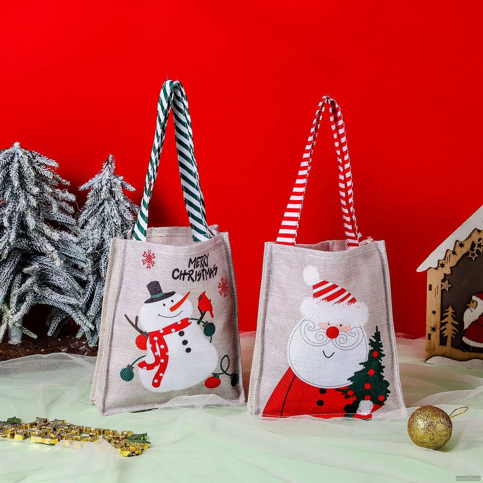 Custom Jute Christmas Gift Tote Bags, Santa & Snowman Xmas Candy Apple Gift Bags Wholesale
