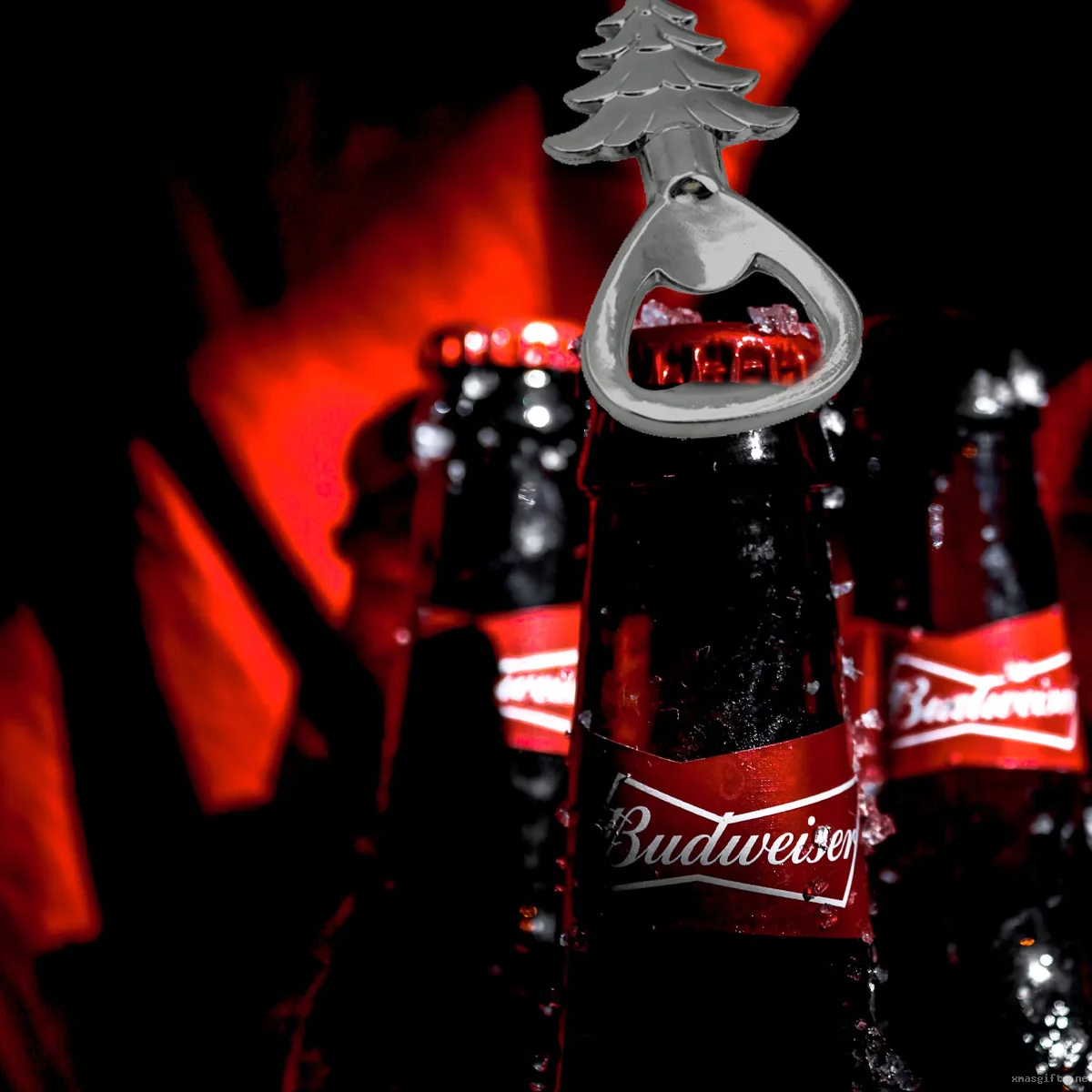 Silver 3D Christmas Tree Beer Bottle Opener, Cozy Xmas Dinner Table Decor & Holiday Stocking Stuffer Mini Gift